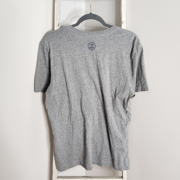 Life is Good top womens Medium Dog rescue adoption graphic crusher tee - Picture 4 of 4